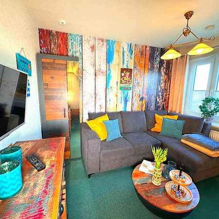 Hawaii - By Mila Ferienarpartments - Buesum Zentrum Eigener Parkplatz Bagian luar foto